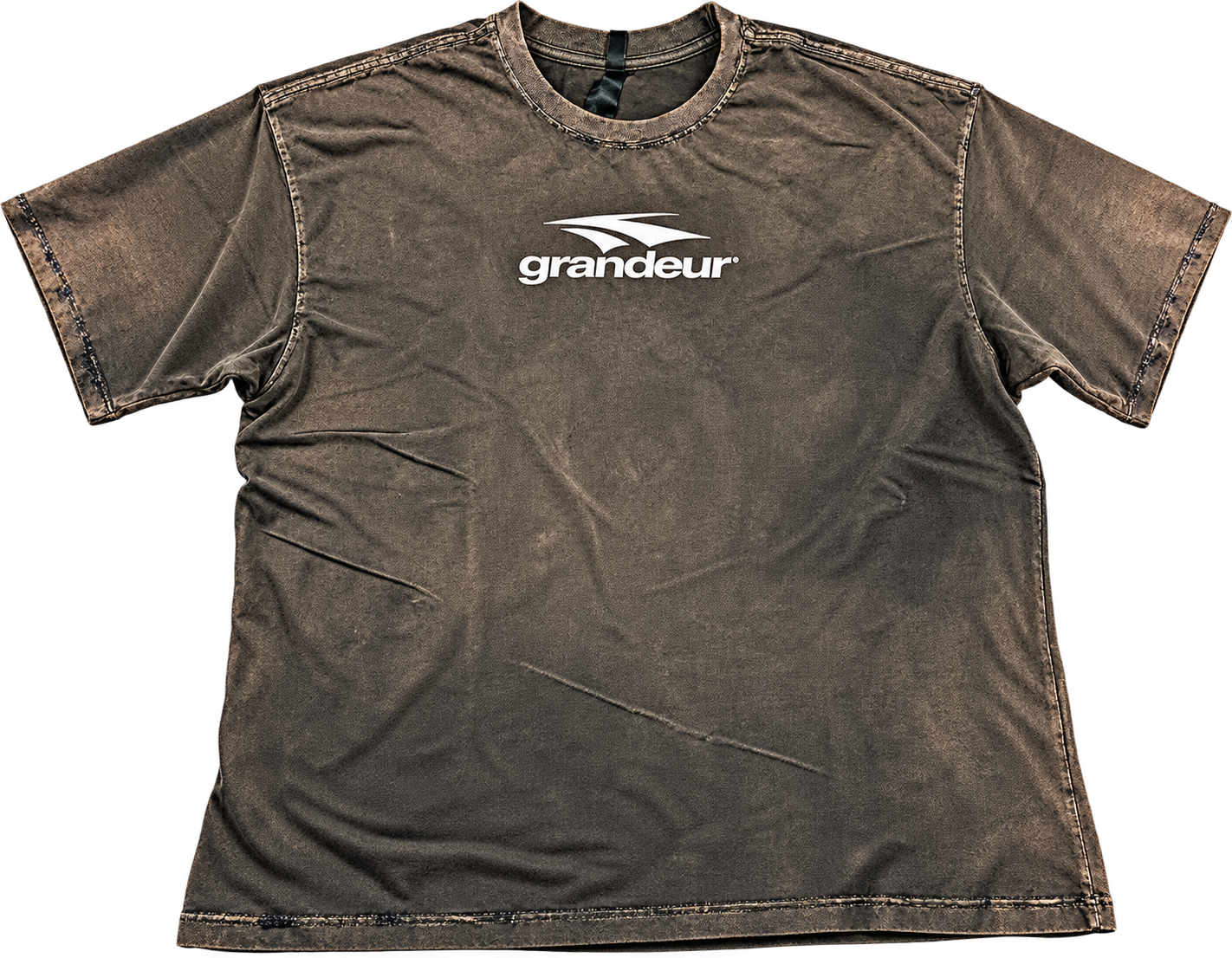 Grandeur distressed garment